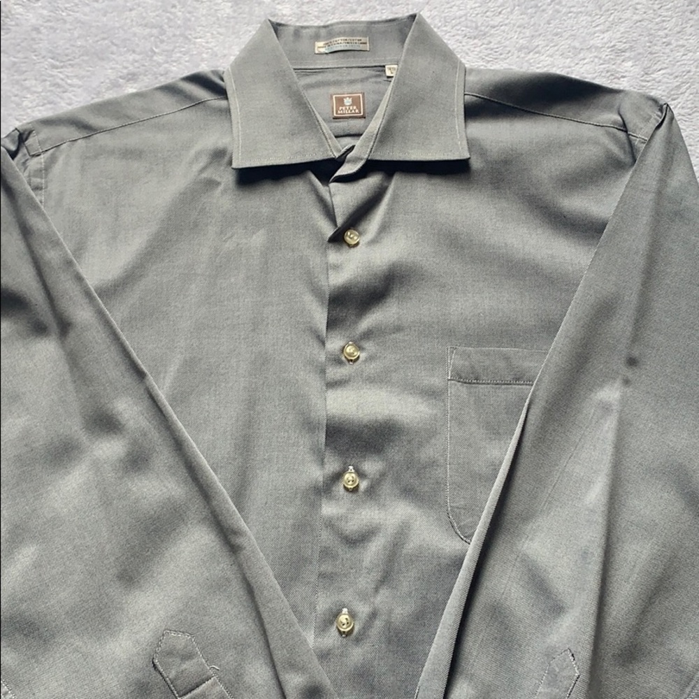 Peter Millar men’s dress shirt